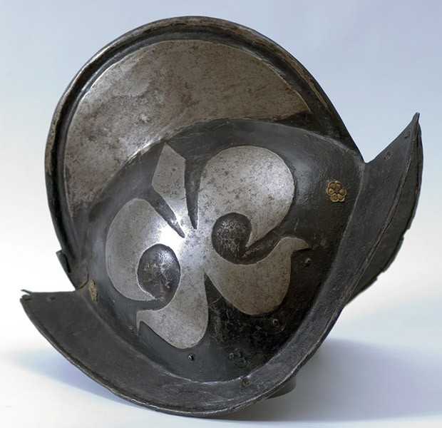 Шлем морион Германия . Конец XVI века Сталь, краска, ковка, чеканка